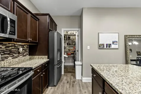 412 Pewter Court Jacksonville NC 28546