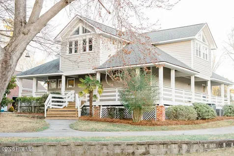 125 Francis Marion Drive Wilmington NC 28411