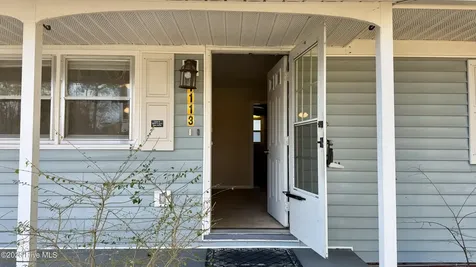 1113 Cherry Tree Drive New Bern NC 28562