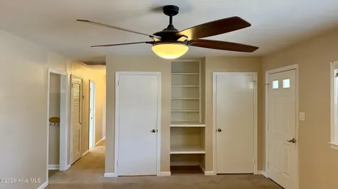 1113 Cherry Tree Drive New Bern NC 28562