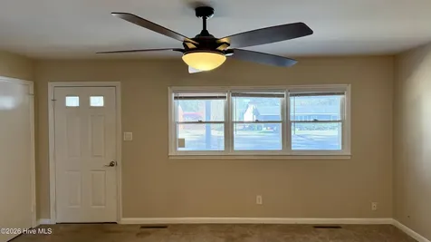 1113 Cherry Tree Drive New Bern NC 28562