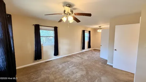 1113 Cherry Tree Drive New Bern NC 28562