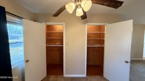1113 Cherry Tree Drive New Bern NC 28562