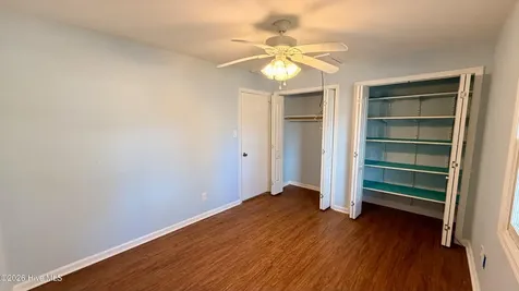 1113 Cherry Tree Drive New Bern NC 28562