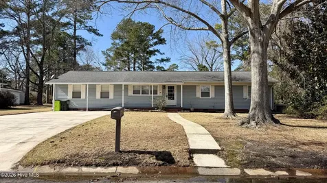 1113 Cherry Tree Drive New Bern NC 28562