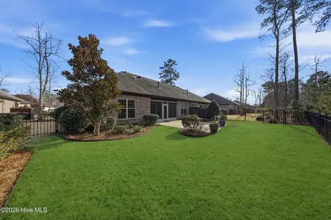 653 Jenoa Loop Castle Hayne NC 28429