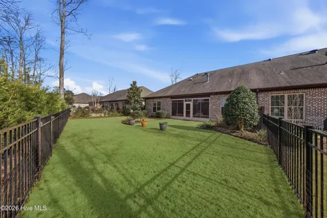 653 Jenoa Loop Castle Hayne NC 28429
