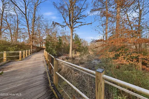 653 Jenoa Loop Castle Hayne NC 28429