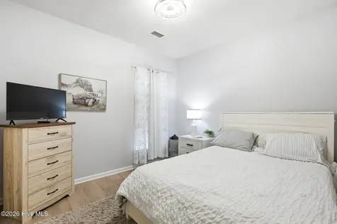 5242 Windward Way Southport NC 28461