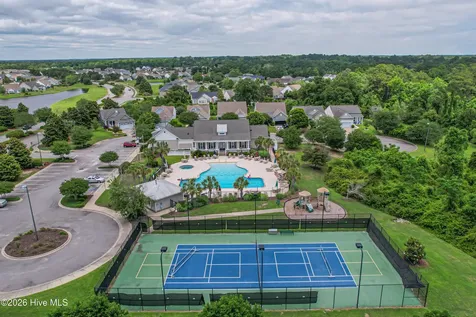 5242 Windward Way Southport NC 28461