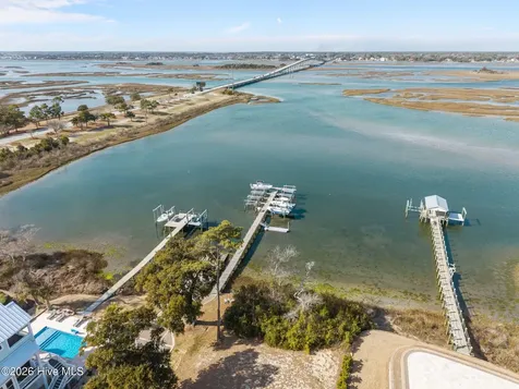 416 Sunrise Court Emerald Isle NC 28594