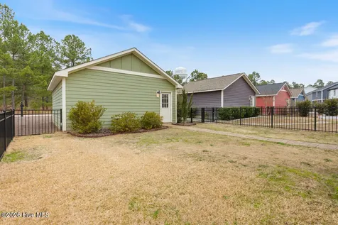 253 Legacy Lakes Way Aberdeen NC 28315