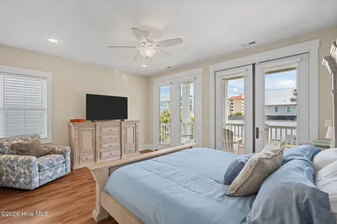 1604 Snapper Lane Carolina Beach NC 28428