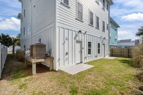 1604 Snapper Lane Carolina Beach NC 28428