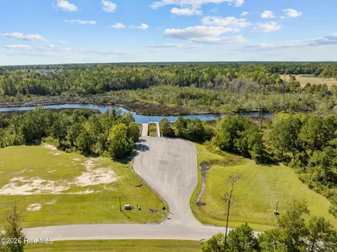 421 Summerhouse Drive Holly Ridge NC 28445
