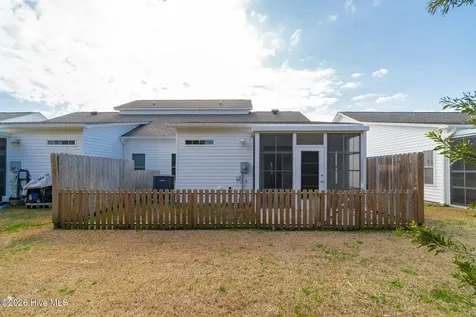 1103 Pirates Landing Drive Beaufort NC 28516