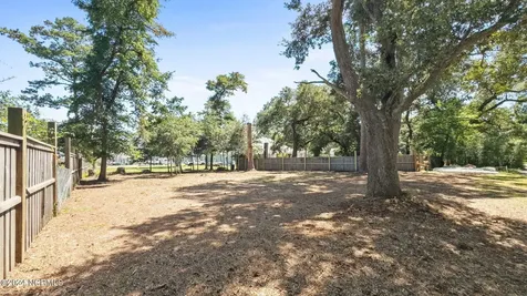 950 Hankinsville Road Southport NC 28461