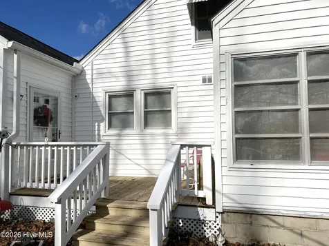 167 Lake Road Newport NC 28570