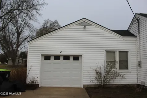 167 Lake Road Newport NC 28570