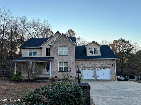 114 Carolina Way Sanford NC 27332