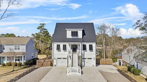 1027 Meridian Drive Sneads Ferry NC 28460