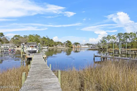 1027 Meridian Drive Sneads Ferry NC 28460