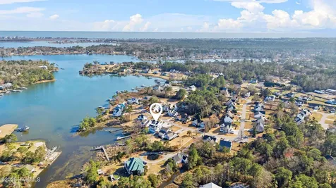 1027 Meridian Drive Sneads Ferry NC 28460
