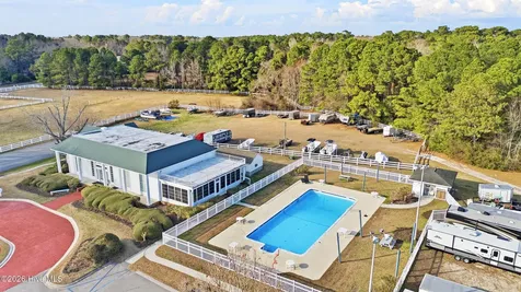 1027 Meridian Drive Sneads Ferry NC 28460
