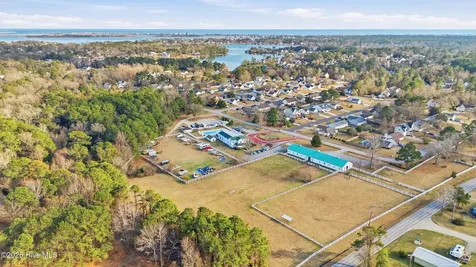 1027 Meridian Drive Sneads Ferry NC 28460