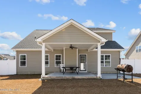 2332 Charity Lane Winterville NC 28590