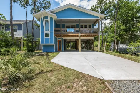 119 NE 27th Street Oak Island NC 28465
