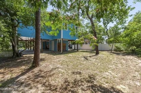 119 NE 27th Street Oak Island NC 28465