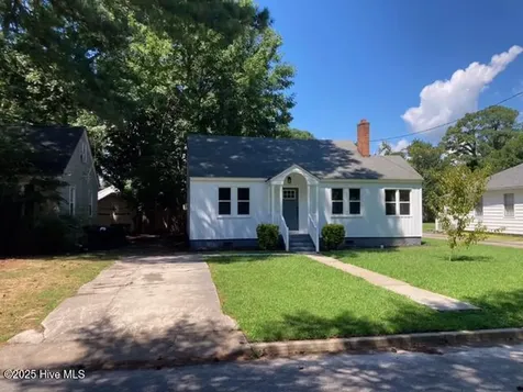 1205 W Williams Circle Elizabeth City NC 27909