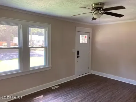 1205 W Williams Circle Elizabeth City NC 27909