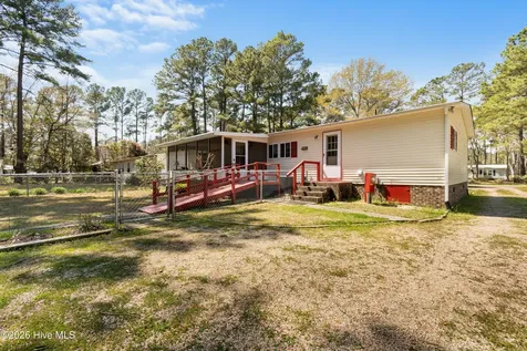 472 Maplewood Drive NW Calabash NC 28467