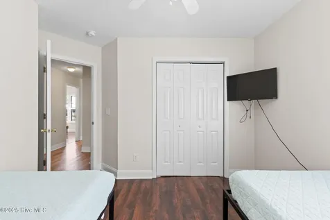 103 NE 5th Street Oak Island NC 28465