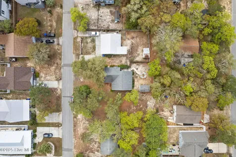 103 NE 5th Street Oak Island NC 28465