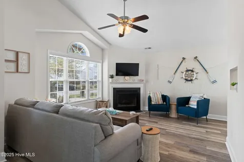 103 NE 5th Street Oak Island NC 28465