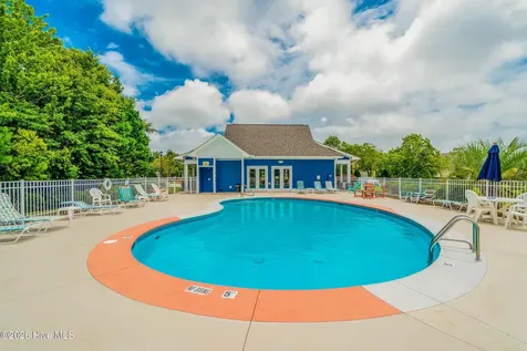 212 Diamond Cove Newport NC 28570