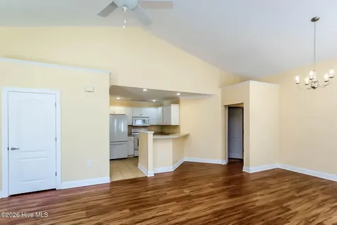 212 Diamond Cove Newport NC 28570
