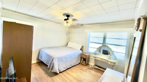 5271 Tobacco Road Orrum NC 28369