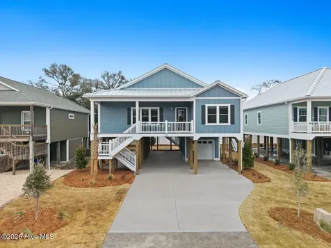 310 NE 58th Street Oak Island NC 28465