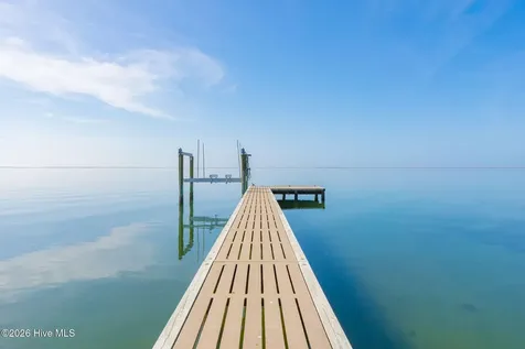 1528 Island Road Harkers Island NC 28531