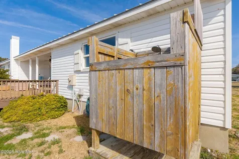 1528 Island Road Harkers Island NC 28531