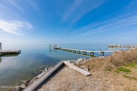 1528 Island Road Harkers Island NC 28531