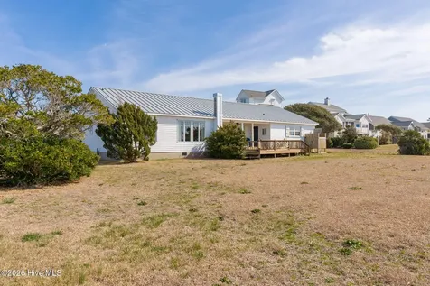 1528 Island Road Harkers Island NC 28531