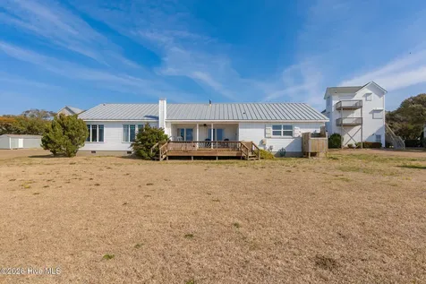 1528 Island Road Harkers Island NC 28531