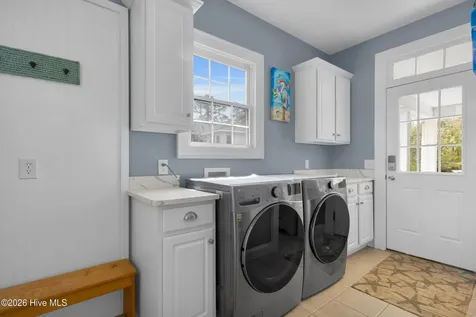 522 Sandy Point Drive Beaufort NC 28516