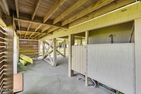 522 Sandy Point Drive Beaufort NC 28516
