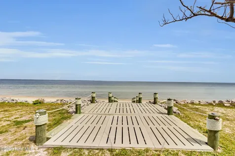 522 Sandy Point Drive Beaufort NC 28516